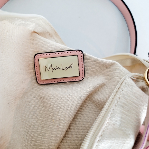 PAIGE FAUX LEATHER TOTE - Picture 9 of 12